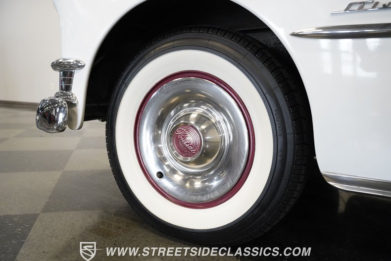 Unknown-Silver-streak-1950-White-Blue-11