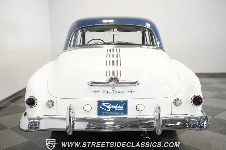 Unknown-Silver-streak-1950-White-Blue-19
