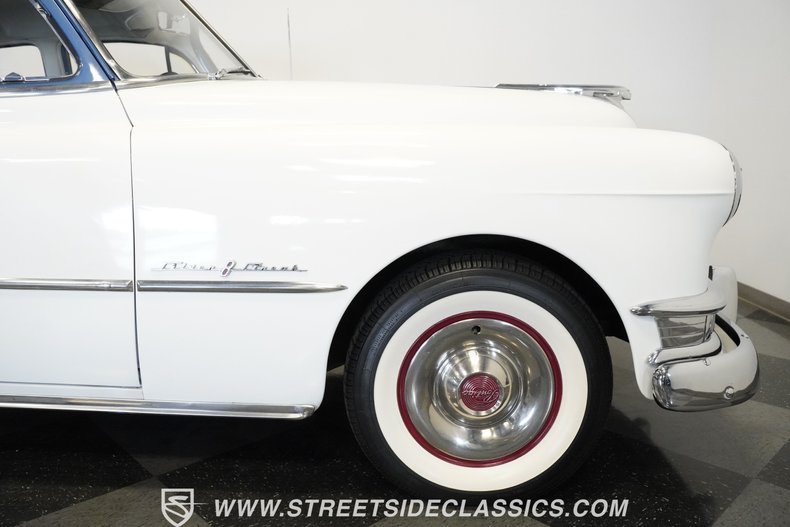 Unknown-Silver-streak-1950-White-Blue-26