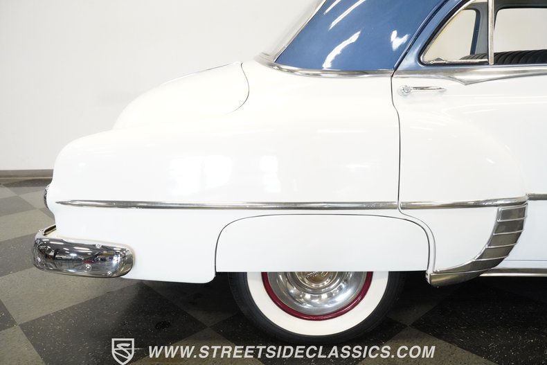 Unknown-Silver-streak-1950-White-Blue-28