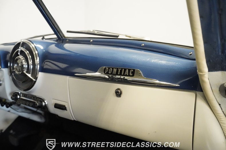 Unknown-Silver-streak-1950-White-Blue-34