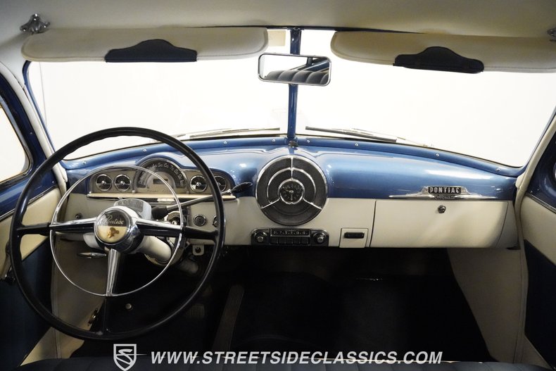 Unknown-Silver-streak-1950-White-Blue-35