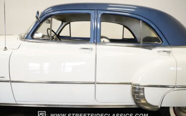 Unknown-Silver-streak-1950-White-Blue-9