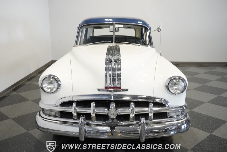 Unknown-Silver-streak-1950-White-Blue