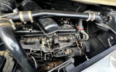 Unknown-Silver-wraith-1954-Silver-Tan-5