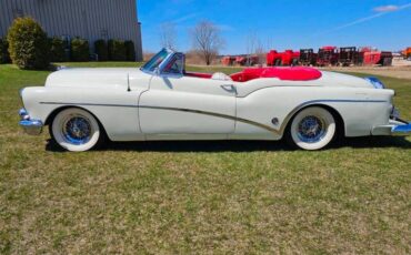 Unknown-Skylark-1953-white-red-10