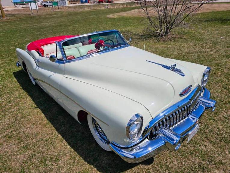 Unknown-Skylark-1953-white-red-15