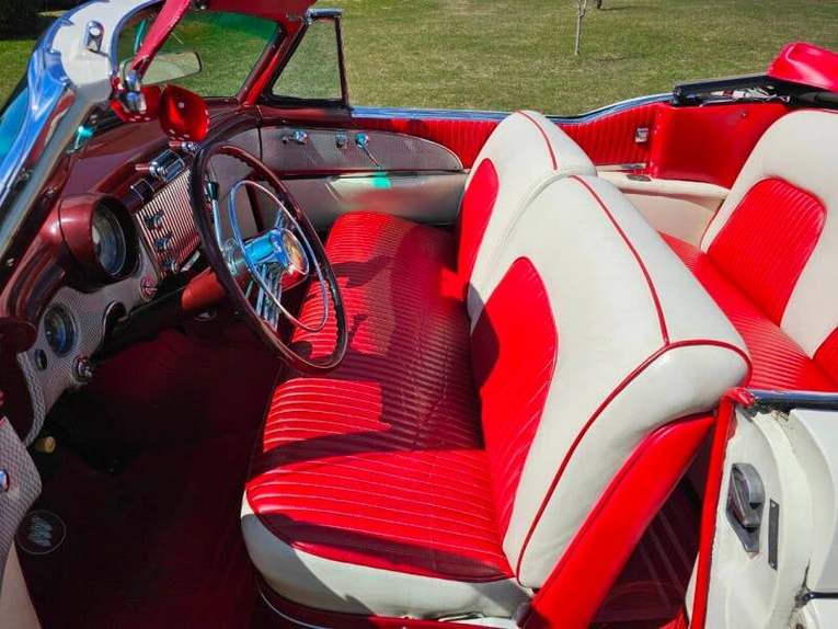 Unknown-Skylark-1953-white-red-23