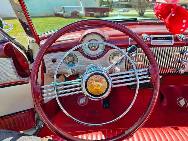 Unknown-Skylark-1953-white-red-29