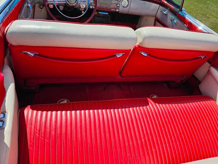 Unknown-Skylark-1953-white-red-34