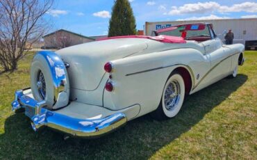 Unknown-Skylark-1953-white-red