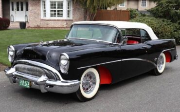 Unknown-Skylark-1954-Raven-Black-Lipstick-Red