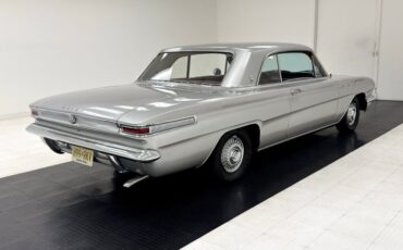 Unknown-Skylark-1962-Silver-Cloud-Red-3