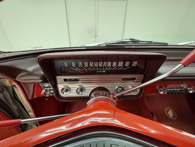 Unknown-Skylark-1962-Silver-Cloud-Red-40