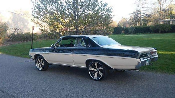 Unknown-Skylark-1964-BlackCream-BlackCream-8