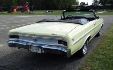 Unknown-Skylark-1964-Sunburst-Yellow-Black-1