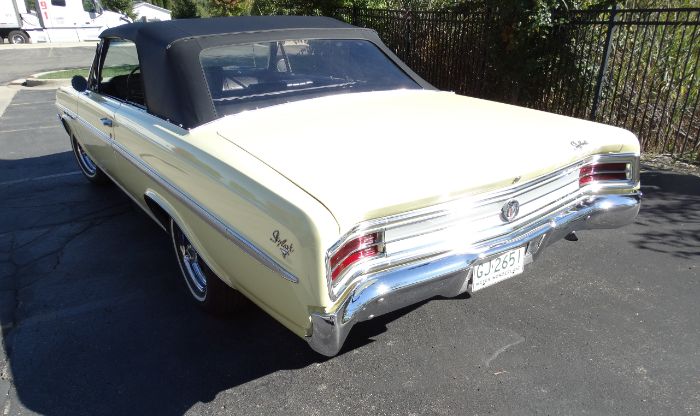 Unknown-Skylark-1964-Sunburst-Yellow-Black-2