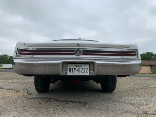 Unknown-Skylark-1965-White-14