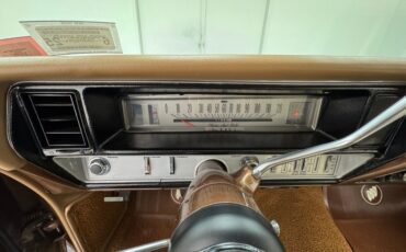 Unknown-Skylark-1968-Burnished-Saddle-Ivory-43