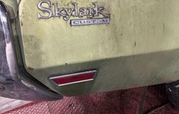 Unknown-Skylark-1972-3