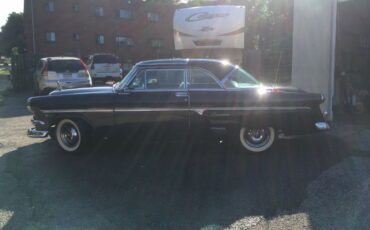 Unknown-Skyliner-1954-Black-White-Blue-3