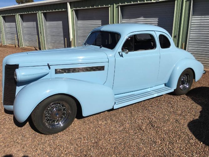 Unknown-Special-1937-Baby-blue-light-pear