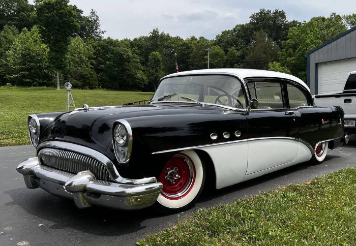 Unknown-Special-1954-Two-Tone-Black-White-7