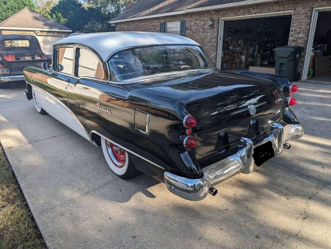 Unknown-Special-1954-Two-Tone-Black-White