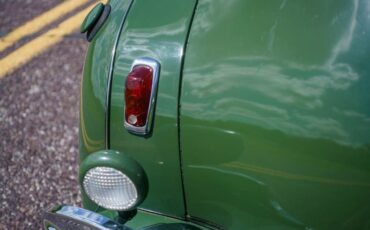 Unknown-Special-deluxe-1941-Green-18