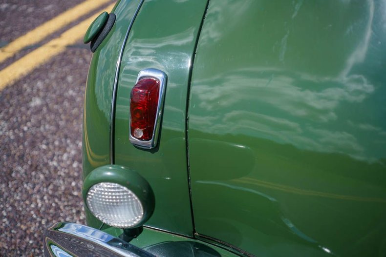 Unknown-Special-deluxe-1941-Green-18