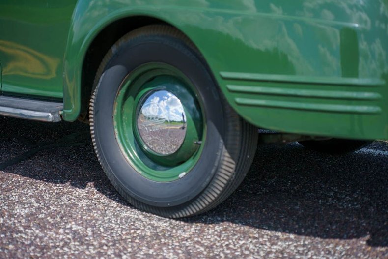 Unknown-Special-deluxe-1941-Green-29