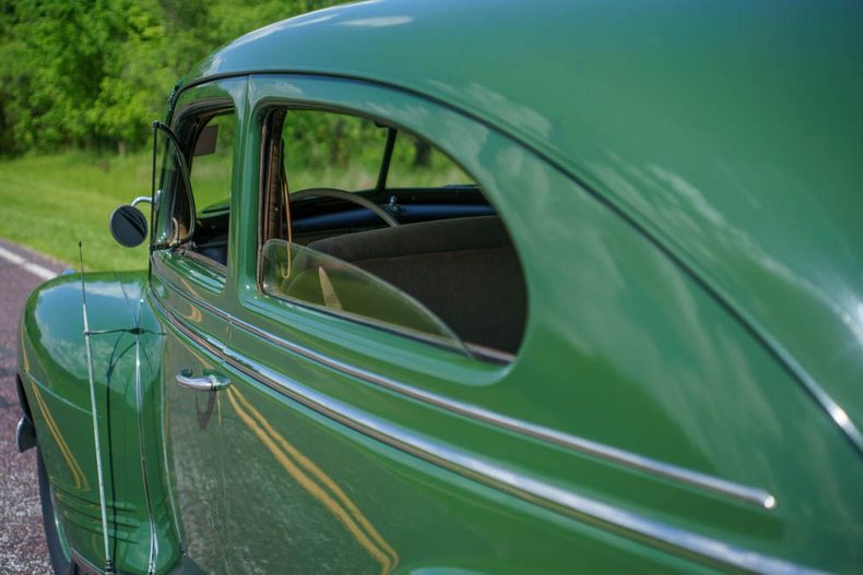 Unknown-Special-deluxe-1941-Green-48