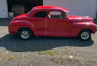 Unknown-Special-deluxe-1947-Red-Gray-3