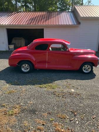 Unknown-Special-deluxe-1947-Red-Gray-3