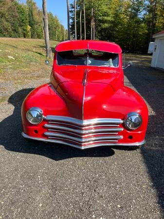 Unknown-Special-deluxe-1947-Red-Gray-4