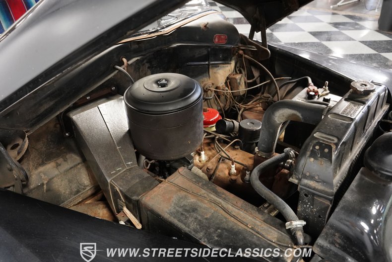 Unknown-Special-deluxe-1950-Black-Beige-10