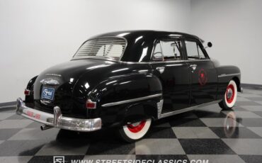 Unknown-Special-deluxe-1950-Black-Beige-23