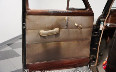 Unknown-Special-deluxe-1950-Black-Beige-41