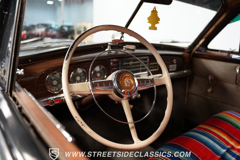 Unknown-Special-deluxe-1950-Black-Beige-42
