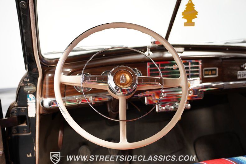 Unknown-Special-deluxe-1950-Black-Beige-43