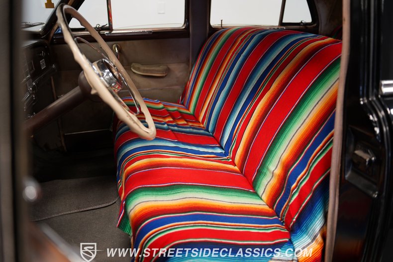Unknown-Special-deluxe-1950-Black-Beige-48