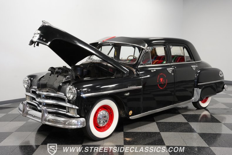 Unknown-Special-deluxe-1950-Black-Beige-6