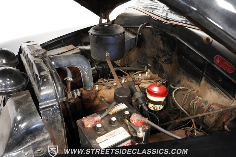 Unknown-Special-deluxe-1950-Black-Beige-7