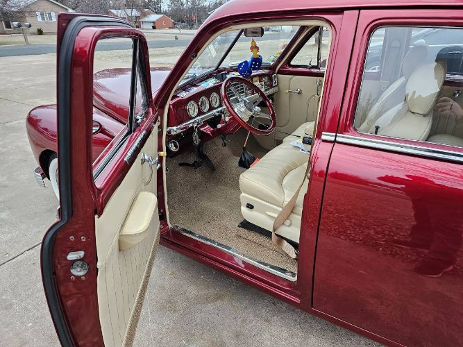 Unknown-Special-deluxe-1950-Custom-7