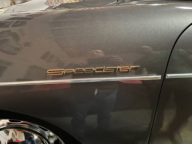 Unknown-Speedster-1965-SilverBlack-Top-9