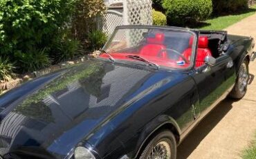Unknown-Spitfire-1974-Black-Red