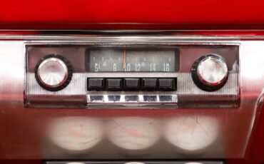 Unknown-Sport-fury-1963-Ermine-White-Red-12
