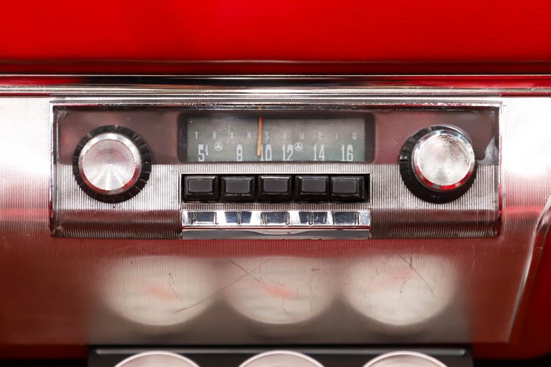 Unknown-Sport-fury-1963-Ermine-White-Red-12