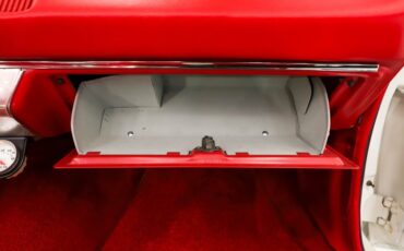Unknown-Sport-fury-1963-Ermine-White-Red-39