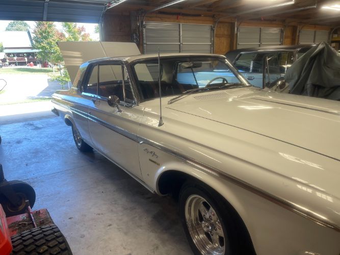 Unknown-Sport-fury-1963-White-Black-10